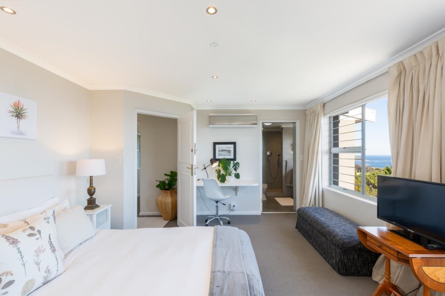 4 Bedroom Property for Sale in Camps Bay Western Cape